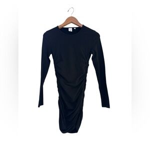 Aritzia TNA Black Long Sleeved Dress Ruched Sides Size Small